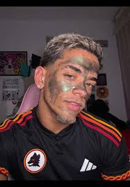 Arthur Tv and Glam by Flo Dating