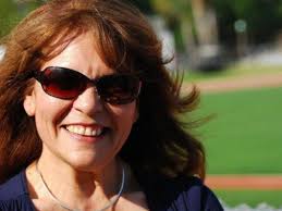 Cecilia Lastra's Instagram, Twitter & Facebook