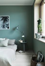 Los dormitorios modernos no son únicamente los minimalistas, que parece que se quedan en los colores típicos sin darle mucha vida a los juegos de cama o un mobiliario curioso y atractivo. Dormitorios Modernos Tendencias Para Habitaciones Modernas 2021