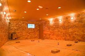 Imperial Spa Korean Style Sauna Jimjilbang In Las Vegas Might Have To Stalk It One Day You Guys Haha Bring Yo Swim Suits Zen Spa Beauty Room Salt Room