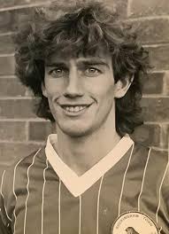 十.で用 土 -A Ps Photoshop Express