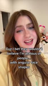 My round face is like my biggest insecurity lol #jealous #insecure  #insecurecheck #insecurity #bodyimage #roundface #cheekbones #jawline  #softjawline