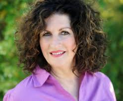 Janae Dean's Instagram, Twitter & Facebook