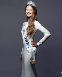 Lara gautier , 22 ans 1m74. Manelle Souahlia Miss Cote D Azur 2019 Home Facebook