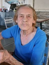 Laura Cech's Instagram, Twitter & Facebook