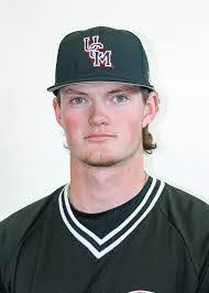 Austin Bui's Instagram, Twitter & Facebook