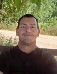 Joe Langston's Instagram, Twitter & Facebook