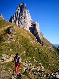 Die altenalptürme und vor allem der berüchtigte reitergrat haben in jüngster vergangenheit an bekanntheit gewonnen. Alpstein Runde Uber Alle Berge Um Den Seealpsee Berghasen Com