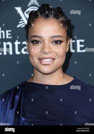 Lydia West's Instagram, Twitter & Facebook