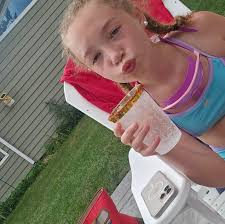 IN LOVING MEMORY OF Joyce Jackson Sanders, 70, of Carrollton, KY, died