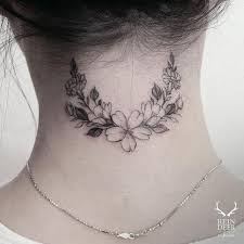 We've found some of the most gorgeous back tatts on the planet for you to have a squizz at before you get your very own. 35 Cute Back Neck Tattoo Design Ideas For Women Entertainmentmesh