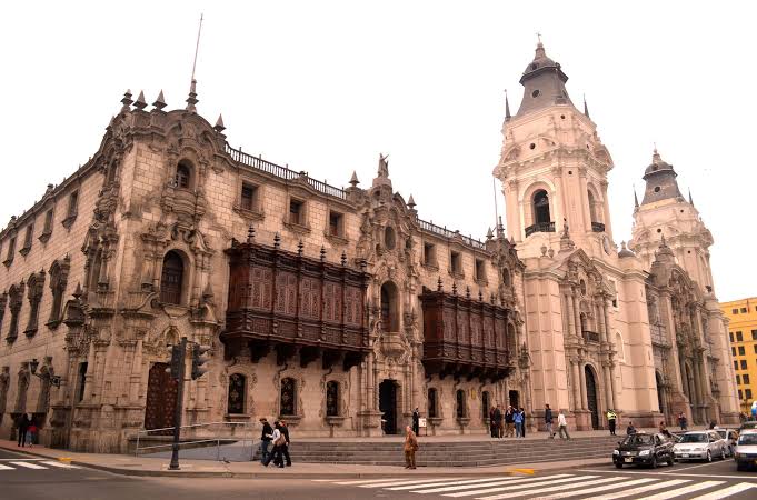 Resultado de imagen para palacio arzobispal de lima