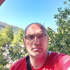 Pozdrav .Da li moze mrezica i lepak na osb tablu?