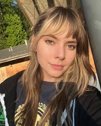 Hannah Fine-Carlos (@finehannah) • Instagram photos and videos