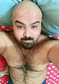 29m .. fluffy , hairy man lol : r/selfie