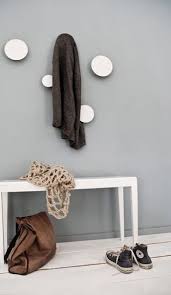 10 Idees Pour Amenager Un Couloir Etroit Blog Deco Clematc Idee Deco Couloir Vestibules Couloirs Etroits