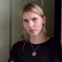 Alison Bulger's Instagram, Twitter & Facebook