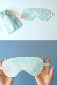 Diy Sleeping Mask Drawstring Pouch Sew A Easy Sleep Glasses Free Pattern In 2021 Pouch Sewing Diy Sleep Mask Sewing Hats