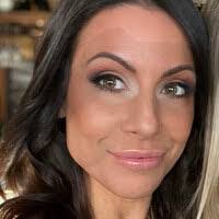 Kathleen Seifert's Instagram, Twitter & Facebook