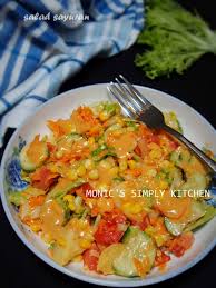 Salad cocok bagi anda yang ingin diet. Salad Sayuran Monic S Simply Kitchen