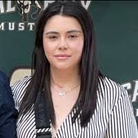 Aidee Hernandez's Instagram, Twitter & Facebook