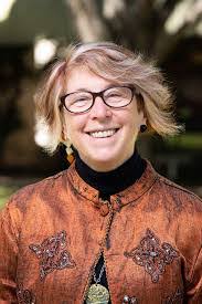 Tracy Ainsworth's Instagram, Twitter & Facebook