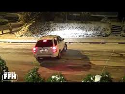 Muss ja ein tolles glatteis hier sein, sagt der eine. Achtung Glatteis Hier Rutscht Es Gewaltig Youtube