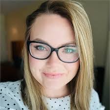 Zara Dyer's Instagram, Twitter & Facebook