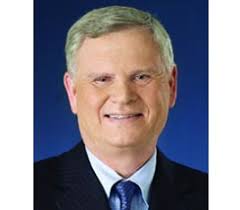 Univision sale a enfrentar a la NBC como anunciante publicitaria