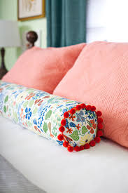 How To Make A Bolster Pillow A Beautiful Mess Diy Pillows Diy Sewing How To Make Pillows