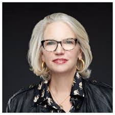 Nancy Stead's Instagram, Twitter & Facebook