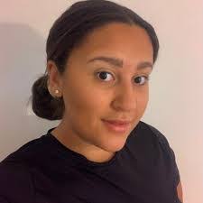 Alicia Stokes's Instagram, Twitter & Facebook