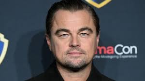 Best Comic Con cosplay is Thomas DePetrillo for Hulkbuster suit