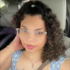 1st time mom & im nervous asf but anywho any guesses