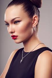 Diamond & Platinum Brings Sweetness to the Holiday Season With 'Holly Sweet'  Campaign