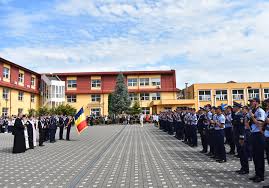 Facultatea isi are originile in colegiul in anul 1919 facultatea de litere si filosofie a fost una dintre cele 4 facultati ale universitatii regele ferdinand. È™coala De AgenÈ›i De PoliÈ›ie Septimiu MureÈ™an Cluj Napoca Home Facebook