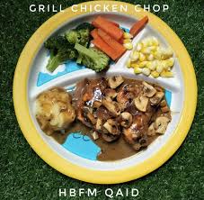 Dari namanya saja, anda mungkin sudah menebak bahwa gulai ini pasti dibumbui dengan rempah pekat. Siap Ada Gulai Lemak Salai 6 Menu Harian Rare Untuk Anak Kecil Dari Ibu Ini Dapat Pujian