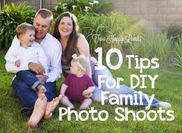 10 Tips For Diy Family Photo Shoots Family Photos Family Photoshoot Photo