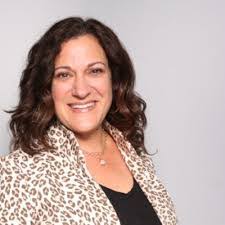 Lori Bohner's Instagram, Twitter & Facebook