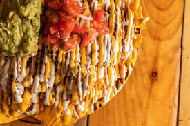 Fin de semanaaaaaa... La Cuchara de Gerald te trae muchísimo sabor este fin  de semana 🤤 Qué tal uno nachos de la casa como los que montamos ayer en  Que Buena Tarde