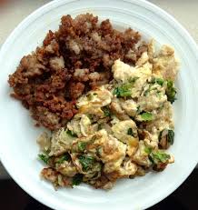 Breakfast Beef Eggs Ground Beef Cooked In Olive Oil 2 Egg Whites 1 Egg Spinach Red Onion Scramble Ground Beef Cooking Food