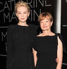 The british actress and her musician beau, who's best known for being the but mulligan and mumford aren't just aligned on the romantic and family fronts, they also share a major passion project: Carey Mulligan Family Husband Kids Brother Parents Afalona