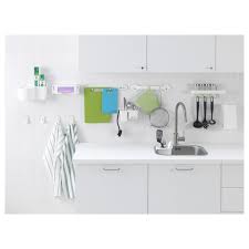 During use, the foldable kitchen bag holder, basically, serves as corner legs for the bags, allowing erstwhile unstable plastic bags to be used as tabletop kitchen containers. Glomsta Plastic Bag Holder With Suction Cup Ikea