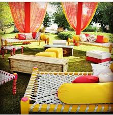 Mehandi Outdoor Deco Idea Indian Wedding Creative Decoration Idea For Indian Weddings Outdoor Wedding Decorations Outdoor Indian Wedding Mehndi Decor