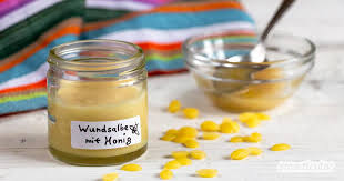 Maybe you would like to learn more about one of these? Heilsalben Selbst Herstellen Mit Dem Thermomix Beinwellsalbe Wund Und Heilsalbe Selber Machen Kostbare Natur Beinwell Salbe Salbe Beinwell Ghee Im Thermomix Lasst Sich Sehr Leicht Herstellen Und Das Ergebnis Ist