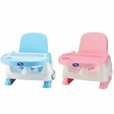 Saat bayi anda sudah bisa duduk, sudah waktunya anda menggunakan kursi makan untuk dipakai menyuapi buah hati dengan makanan utama ataupun snack buah dan sayur. Harga Kursi Baby Terbaik Peralatan Aksesoris Makan Ibu Bayi Agustus 2021 Shopee Indonesia