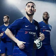 Chelsea trikot 20/21 auswärts : Fc Chelsea Veroffentlicht Neues Heimtrikot Fur Die Saison 2018 19 Goal Com