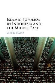 La belle histoire d'amour des deux acteurs rebecca romijn et jerry o'connell, qui ont eux aussi vécu un véritable coup de foudre. Islamic Populism In Indonesia And The Middle East
