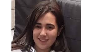 Además, sospechaba que su madre sabía de los abusos, pero su caso es bastante raro, en el sentido de que un niño desaparecido no suele regresar a casa después de tanto tiempo. Una Nina De 14 Anos Desaparece Misteriosamente En Pleno Confinamiento Marca Com