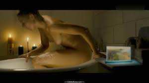 Bernadette Heerwagen sexy, topless & nude photos & movies | Celebs Dump